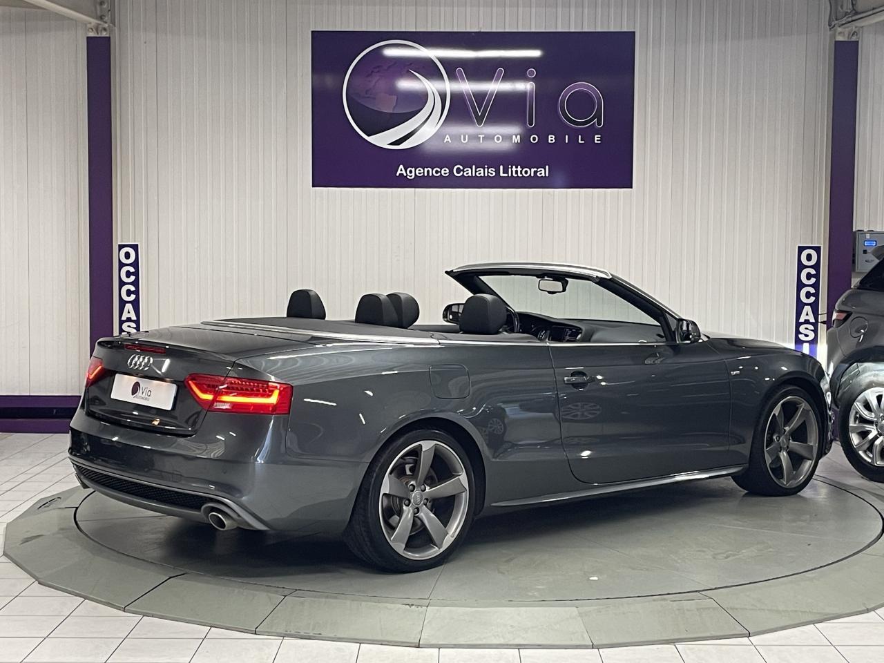 Audi A5 Cabriolet 40 TFSI Pro Line Rückansicht