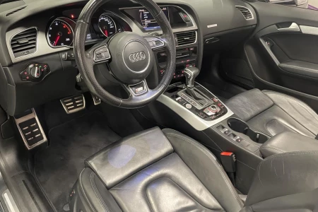 Miniaturansicht von Audi A5 Cabriolet 40 TFSI Pro Line Innere