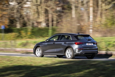 Miniaturansicht von Audi S3 Sportback Quattro Edition One Rückansicht