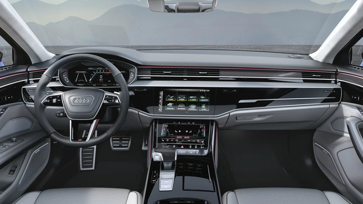 Audi S8 Innere
