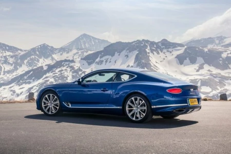 Náhľad Bentley Continental GT 4.0 V8 Pohľad zozadu