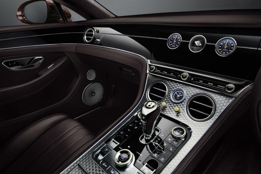 Bentley Continental GTC 4.0 V8 Interiér