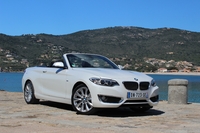 BMW 230i Cabrio Vorderansicht