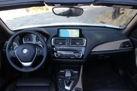 Miniaturansicht von BMW 230i Cabrio Innere