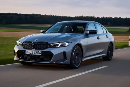 Miniaturansicht von BMW 318i Vorderansicht