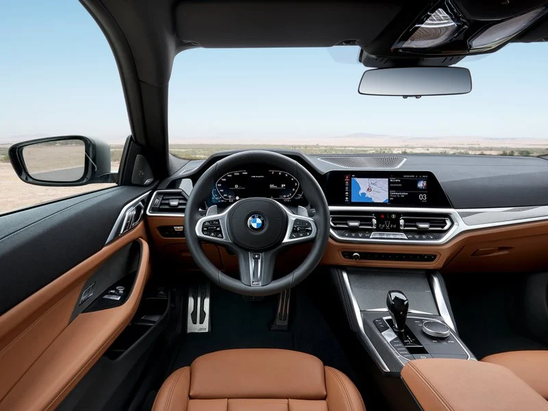 BMW 530d Interiér