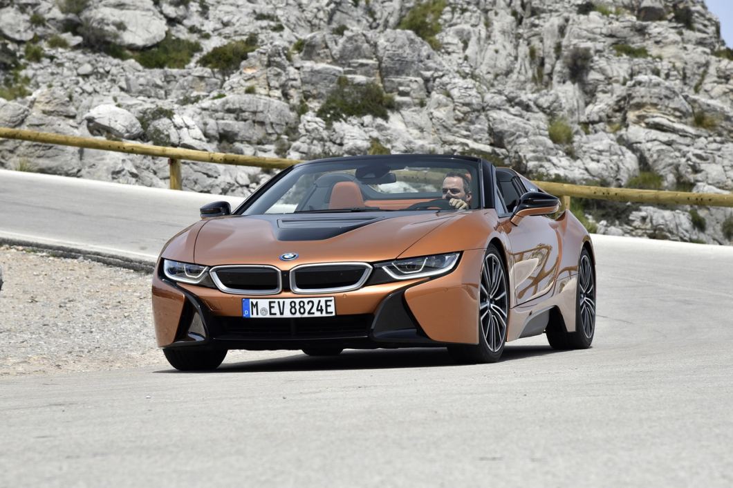 BMW I8 Roadster Vorderansicht