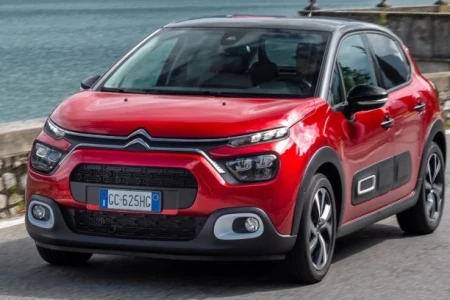 Miniaturansicht von Citroen C3 PureTech 83 Feel Vorderansicht