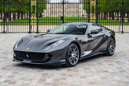 Miniaturansicht von Ferrari 812 GTS Vorderansicht