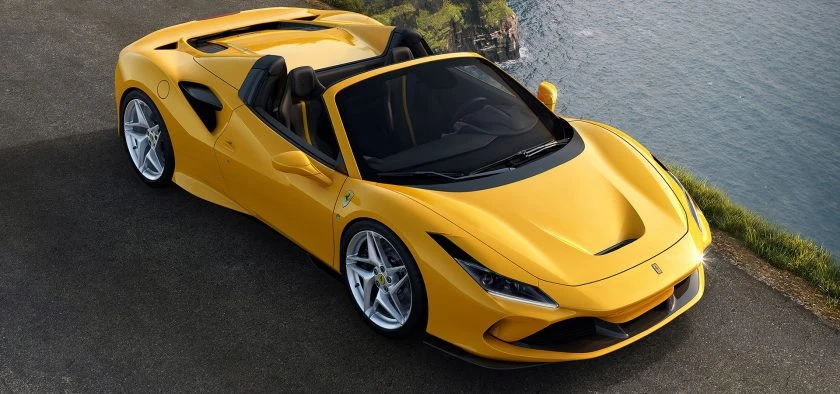Ferrari F8 Spider Vorderansicht