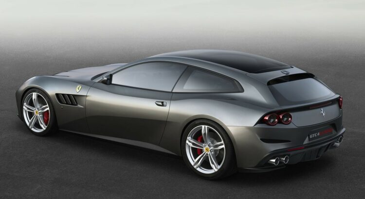 Ferrari GTC4 Lusso V8 Rückansicht
