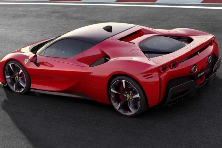 Miniaturansicht von Ferrari SF90 Stradale Rückansicht