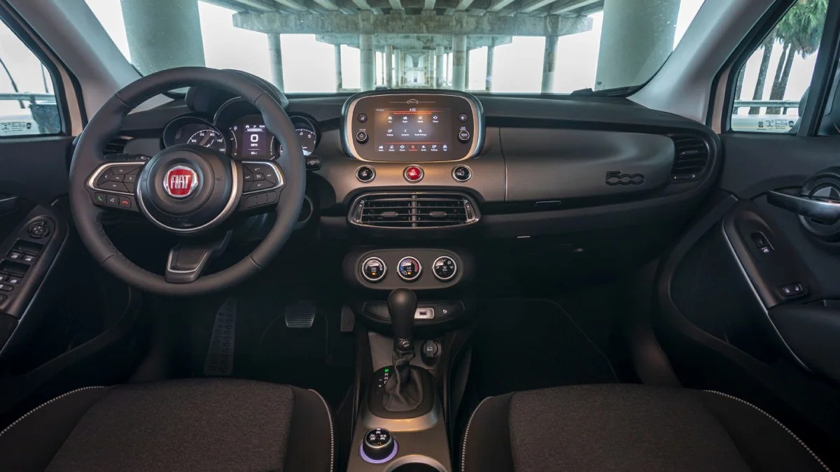 Fiat 500X 1.3 T4 Cross Innere