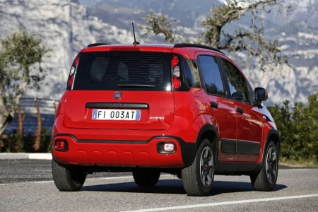 Miniaturansicht von Fiat Panda 1.0 Hybrid Easy Rückansicht