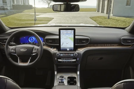 Miniaturansicht von Ford Explorer 3.0 V6 EcoBoost PHEV ST-Line Innere