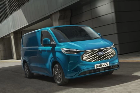 Miniaturansicht von Ford Tourneo Custom L2H1 185hp Titanium X Vorderansicht