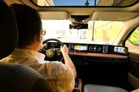 Miniaturansicht von Honda E Advance Innere