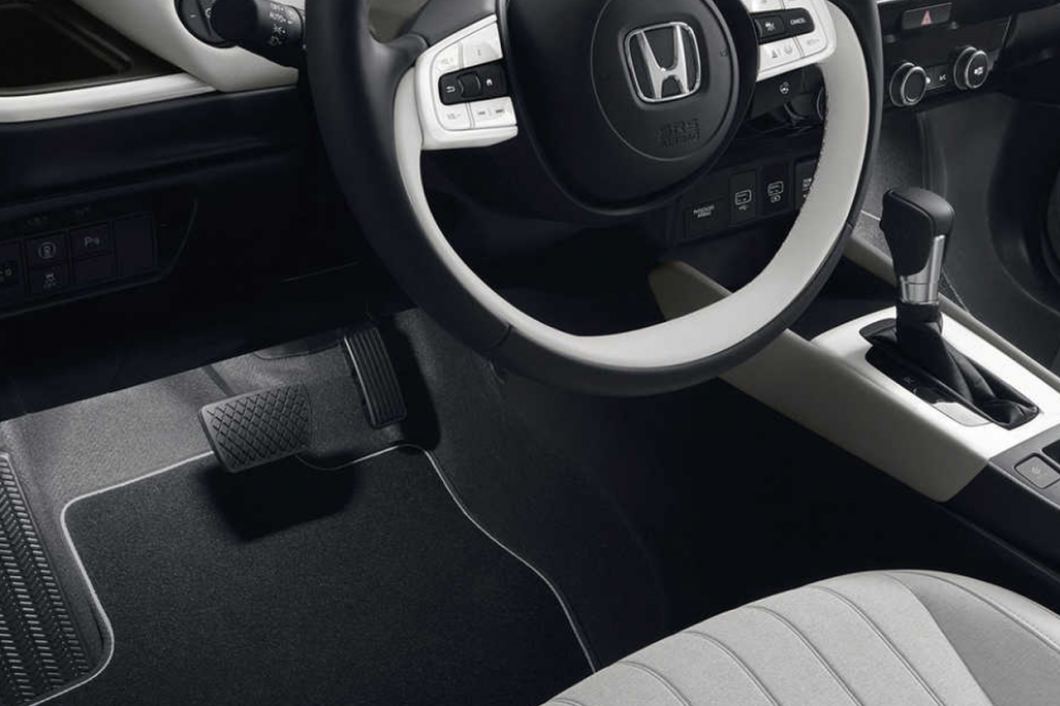 Honda Jazz 1.5 Hybrid Crossstar Innere