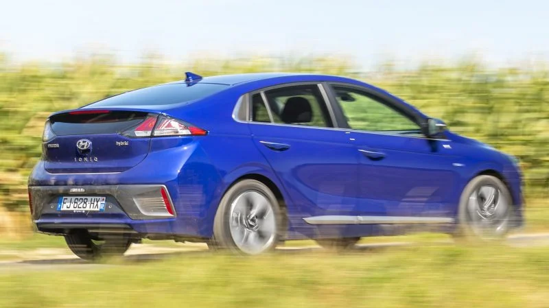Hyundai Ioniq 1.6 GDI PHEV Premium Sky Rückansicht