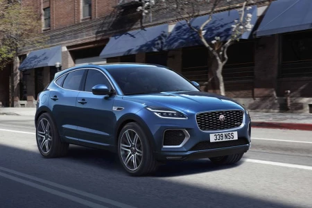 Miniaturansicht von Jaguar E-Pace P250 AWD S Vorderansicht