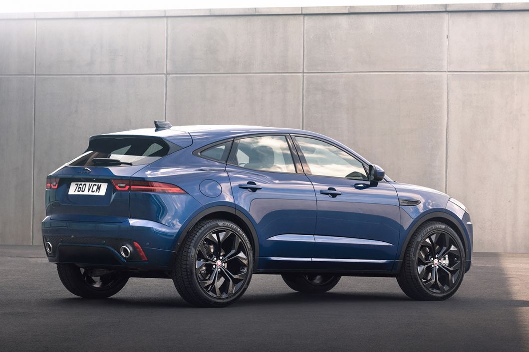 Jaguar E-Pace P250 AWD S Rückansicht