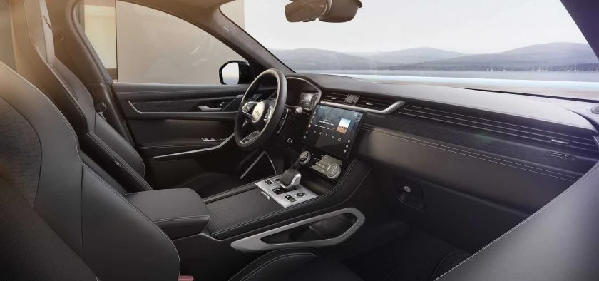 Jaguar F-Pace P250 HSE Innere