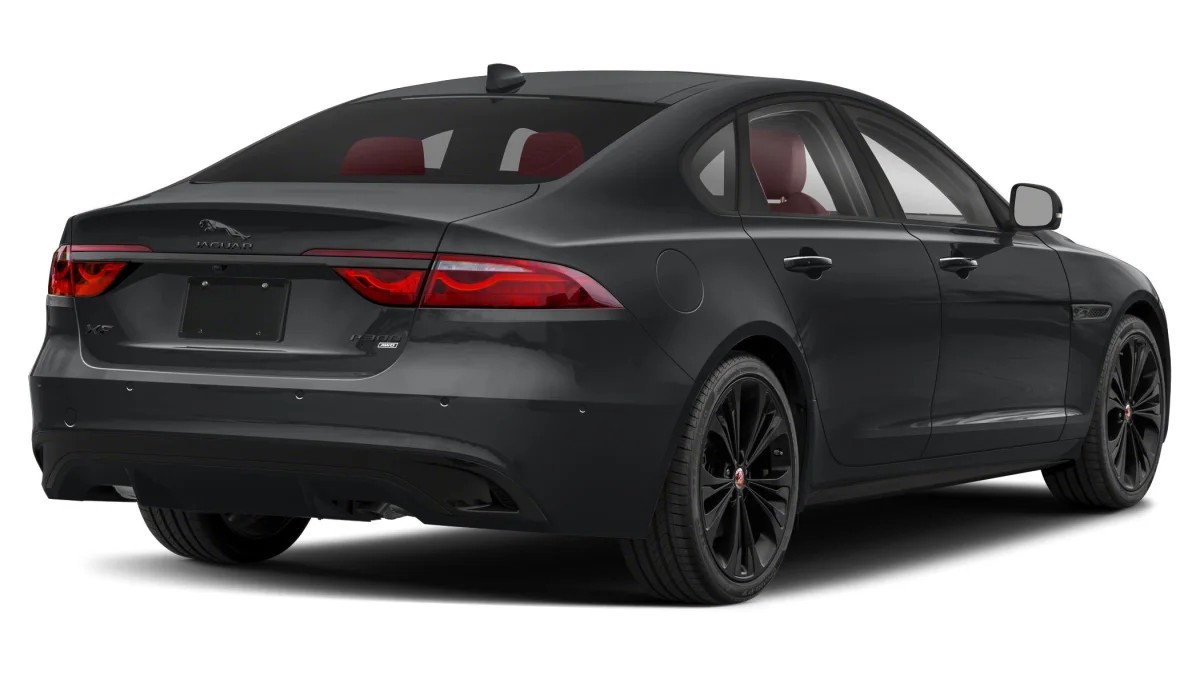 Jaguar XF P250 Dynamic SE Rückansicht