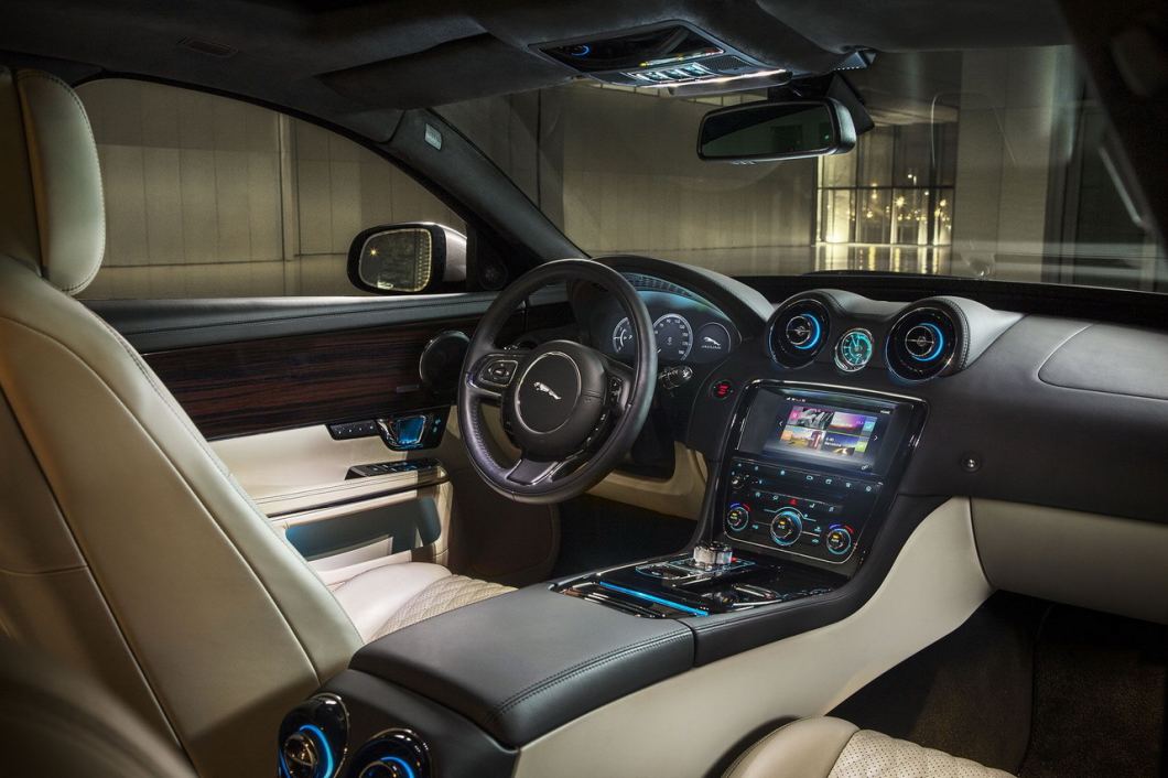 Jaguar XJ 3.0D V6 XJ50 Innere