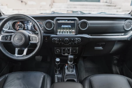 Miniaturansicht von Jeep Wrangler Unlimited 2.0T Rubicon Innere