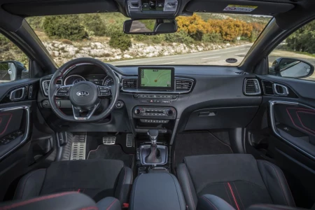 Miniaturansicht von Kia ProCeed 1.0 T-GDi GT-Line Edition Innere