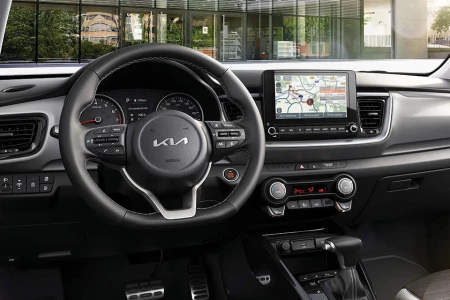 Miniaturansicht von Kia Stonic 1.0 T-GDi MHEV 120hp GT-PlusLine Innere