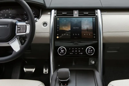 Miniaturansicht von Land Rover Discovery 3.0 SD6 Landmark Edition Innere