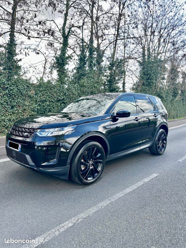Land Rover Discovery Sport P300e PHEV R-Dynamic HSE Vorderansicht