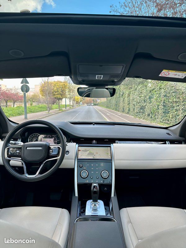 Land Rover Discovery Sport P300e PHEV R-Dynamic HSE Innere