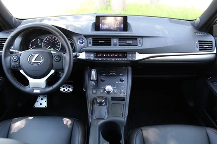 Miniaturansicht von Lexus CT 200h Hybrid Business Line Pro Innere