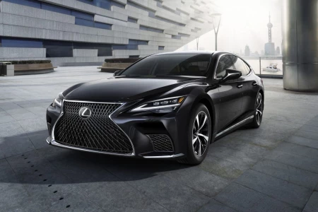 Miniaturansicht von Lexus LS 500h Executive Line Vorderansicht