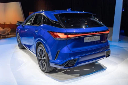Miniaturansicht von Lexus RX 450hL Luxury Line Rückansicht