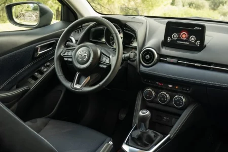 Miniaturansicht von Mazda 2 SkyActiv-G 90 Comfort Innere