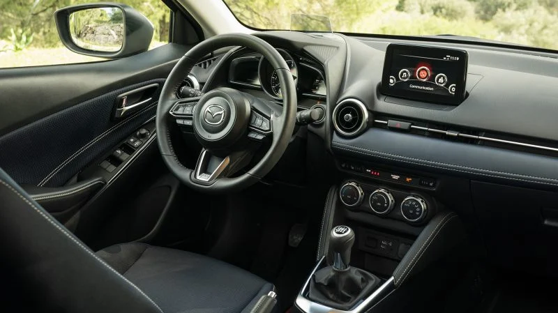 Mazda 2 SkyActiv-G 90 Comfort Innere