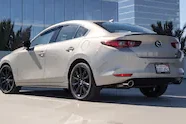 Miniaturansicht von Mazda 3 Sedan SkyActiv-G 2.0 122 Rückansicht
