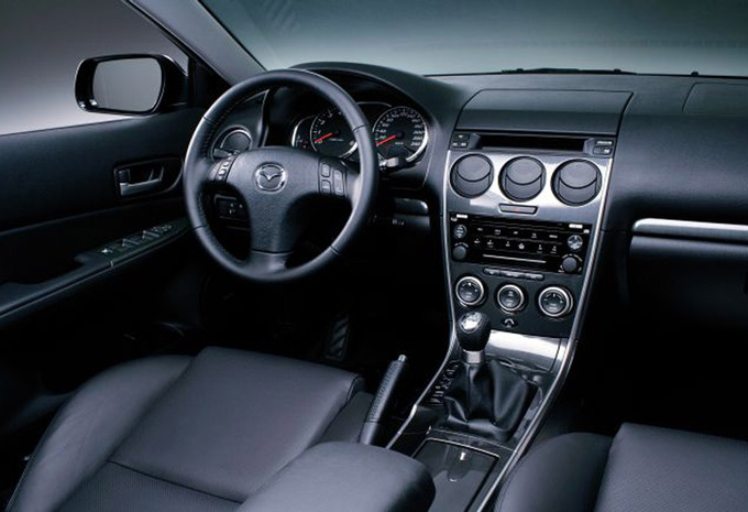 Mazda 6 SportBreak SkyActiv-G 2.0 165 Innere