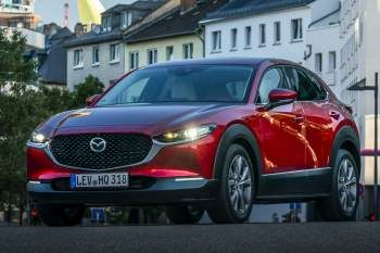 Mazda CX-30 SkyActiv-X 180 2WD 100th Anniversary Edition Vorderansicht
