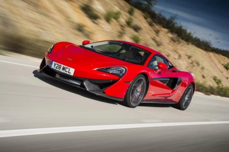 Miniaturansicht von McLaren Mclaren 570S Vorderansicht