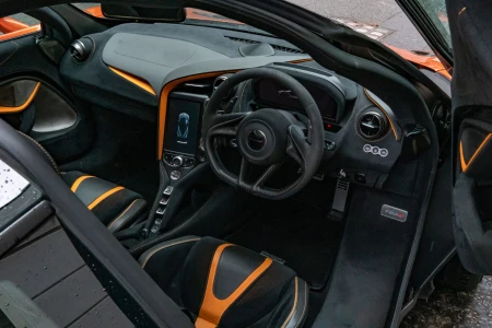 Miniaturansicht von McLaren Mclaren 720S Innere