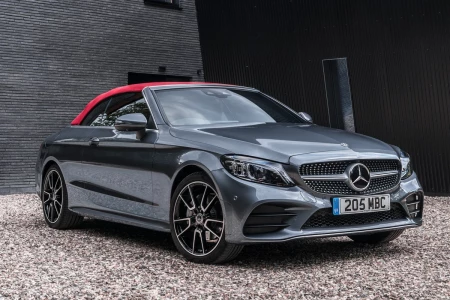 Miniaturansicht von Mercedes-Benz C 220 D 4MATIC Cabriolet Vorderansicht