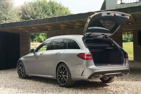 Miniaturansicht von Mercedes-Benz C 300 E Estate Business Solution AMG Rückansicht