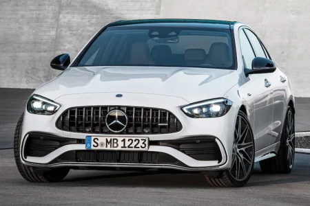 Miniaturansicht von Mercedes-Benz C 300 E Business Solution AMG Vorderansicht