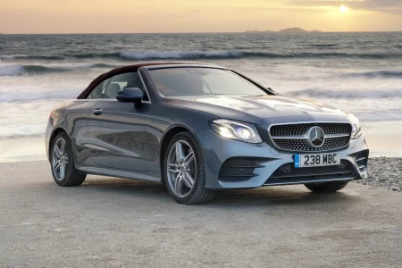 Miniaturansicht von Mercedes-Benz E 220 D Cabriolet Vorderansicht