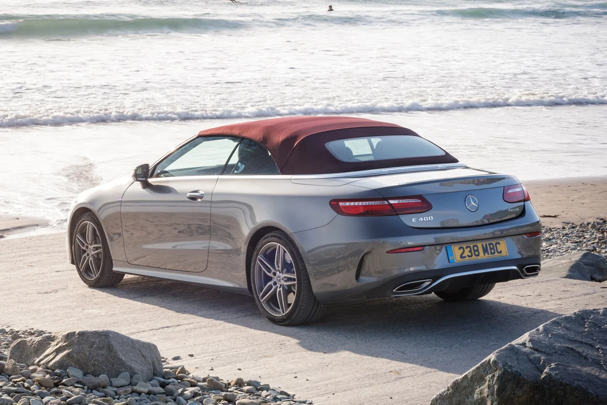 Mercedes-Benz E 220 D Cabriolet Rückansicht