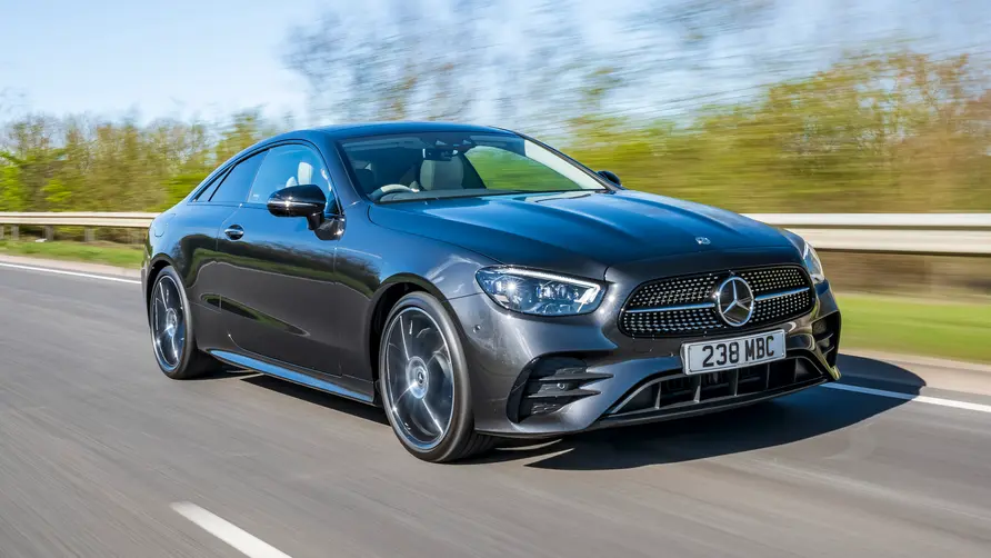 Mercedes-Benz E 400 D 4MATIC Coupe Vorderansicht